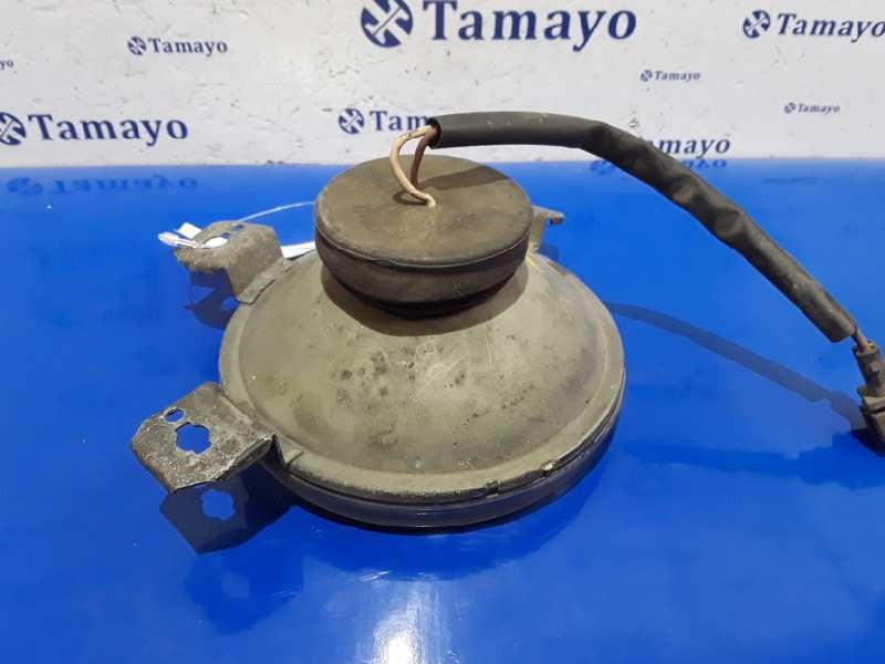 Recambio de faro derecho para volkswagen golf ii (191/193) referencia OEM IAM 303131040  