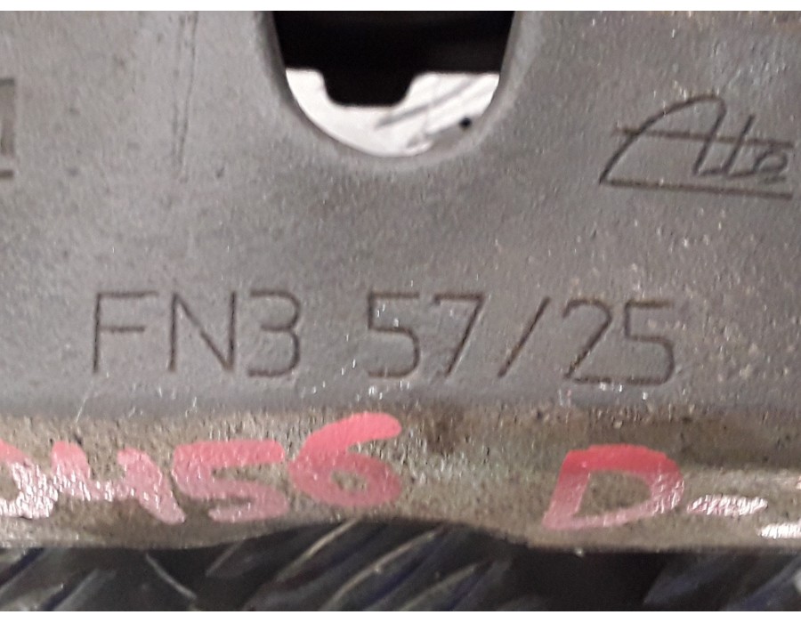 Recambio de pinza freno delantera izquierda para opel astra h berlina 1.7 16v cdti referencia OEM IAM FN35725  