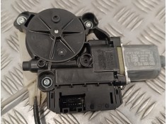 Recambio de elevalunas trasero derecho para volkswagen polo (6r1) 1.6 tdi referencia OEM IAM 6R0959812G 0130822533 D850311054C 2