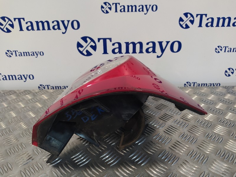 Recambio de piloto trasero derecho para dacia sandero 1.2 16v cat referencia OEM IAM 62421002  8200734824