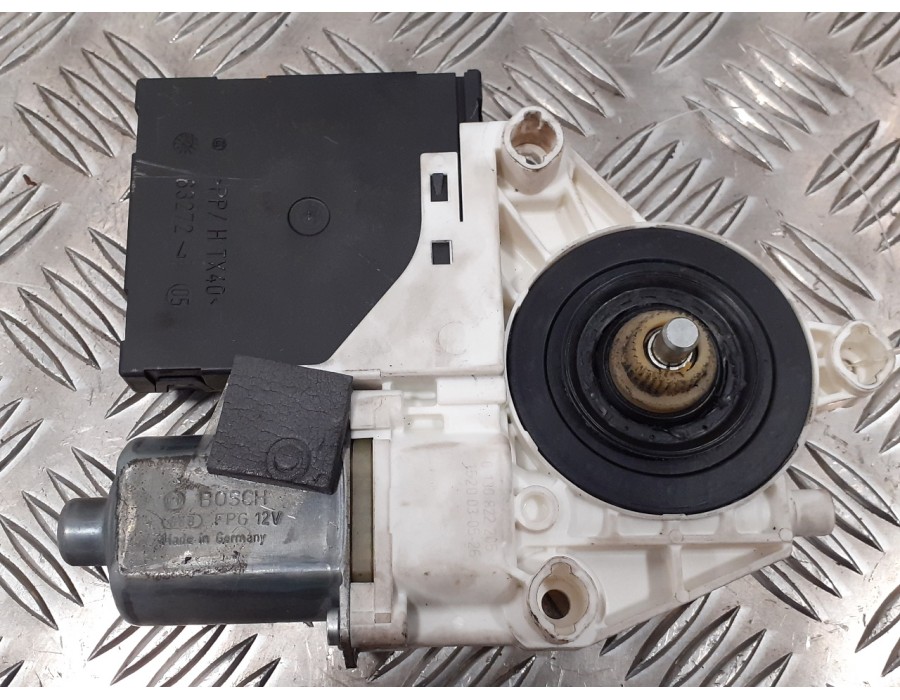 Recambio de motor elevalunas delantero derecho para audi a3 sportback (8p) 2.0 tdi referencia OEM IAM 8P0959802A  E840311202