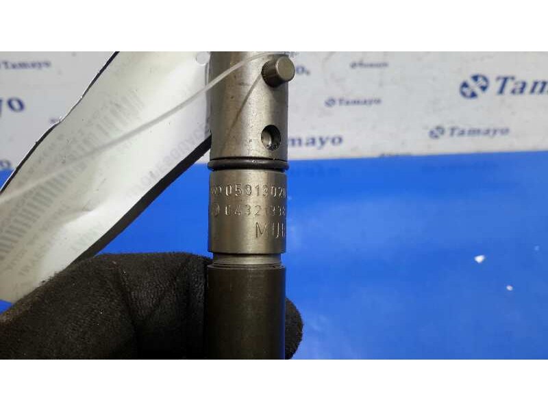 Recambio de inyector para audi a4 avant (8e) 2.5 v6 24v tdi referencia OEM IAM 059130201D  0432133805