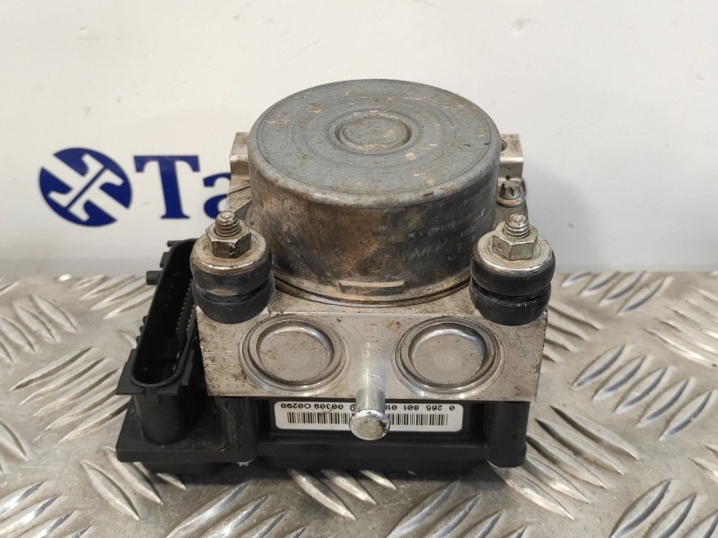 Recambio de abs para dacia sandero 1.2 16v cat referencia OEM IAM 0265232718 0265801018 476604621R