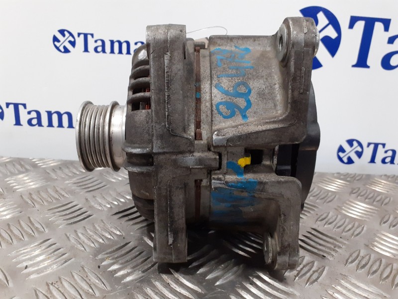 Recambio de alternador para opel astra gtc 1.6 16v referencia OEM IAM 0124425020  55556067