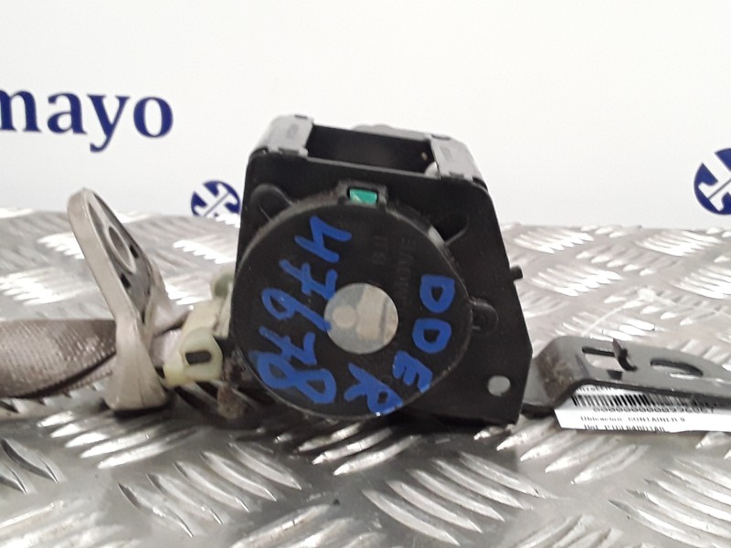 Recambio de cinturon seguridad delantero derecho para chrysler jeep commander 3.0 v6 crd limited referencia OEM IAM P1CL64BD1AB 