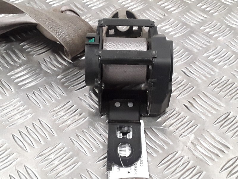 Recambio de cinturon seguridad delantero derecho para chrysler jeep commander 3.0 v6 crd limited referencia OEM IAM P1CL64BD1AB 
