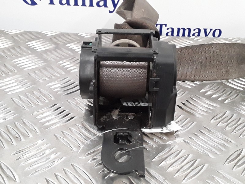 Recambio de cinturon seguridad delantero izquierdo para chrysler jeep commander 3.0 v6 crd limited referencia OEM IAM P1CL65BD1A