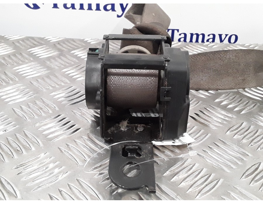 Recambio de cinturon seguridad delantero izquierdo para chrysler jeep commander 3.0 v6 crd limited referencia OEM IAM P1CL65BD1A