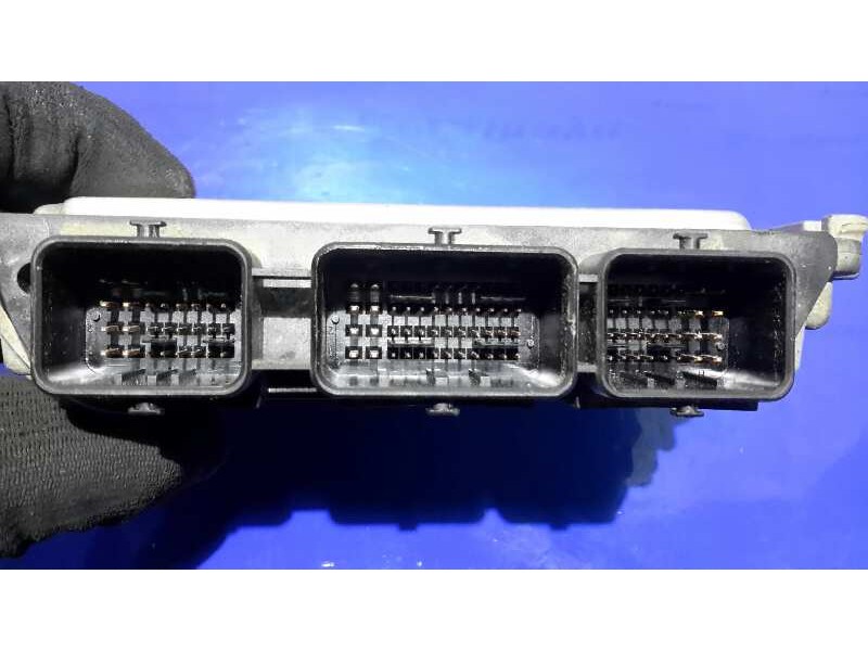 Recambio de centralita motor uce para peugeot 307 (s1) 1.6 16v cat referencia OEM IAM 0281011627 EDC16C34 9656161880