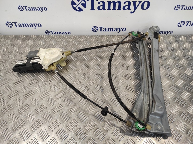 Recambio de elevalunas delantero derecho para renault laguna iii laguna iii referencia OEM IAM 807300002R 503621030103 978932100