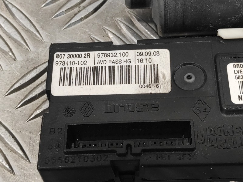 Recambio de elevalunas delantero derecho para renault laguna iii laguna iii referencia OEM IAM 807300002R 503621030103 978932100