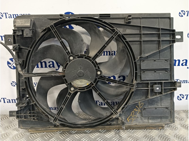 Recambio de electroventilador para toyota proace referencia OEM IAM 9806313880  9673999980