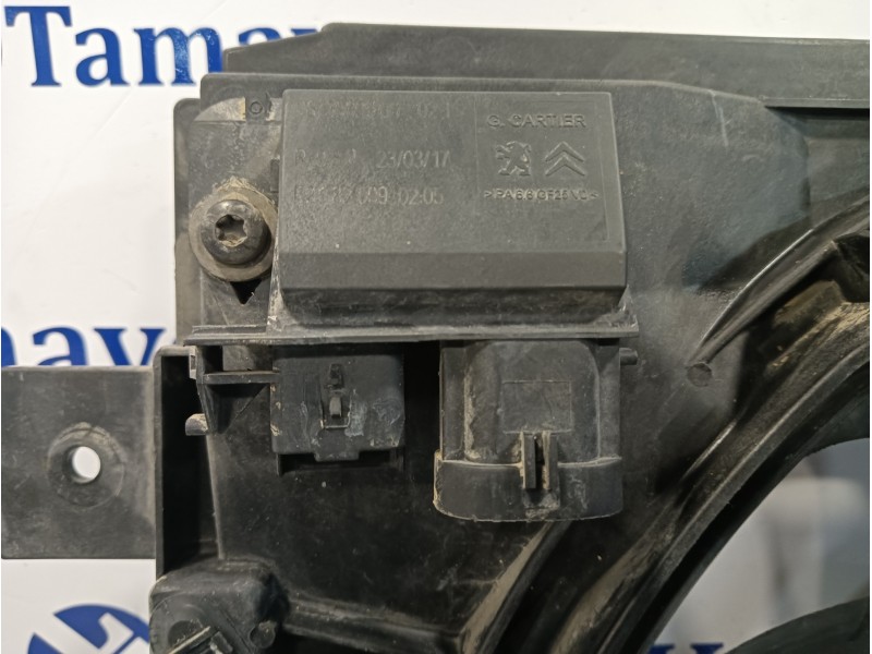 Recambio de electroventilador para toyota proace referencia OEM IAM 9806313880  9673999980