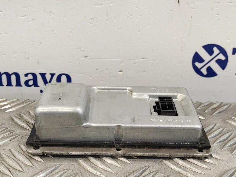 Recambio de centralita faros xenon para saab 9-5 berlina 1.9 tid cat referencia OEM IAM 89030463  73010137N