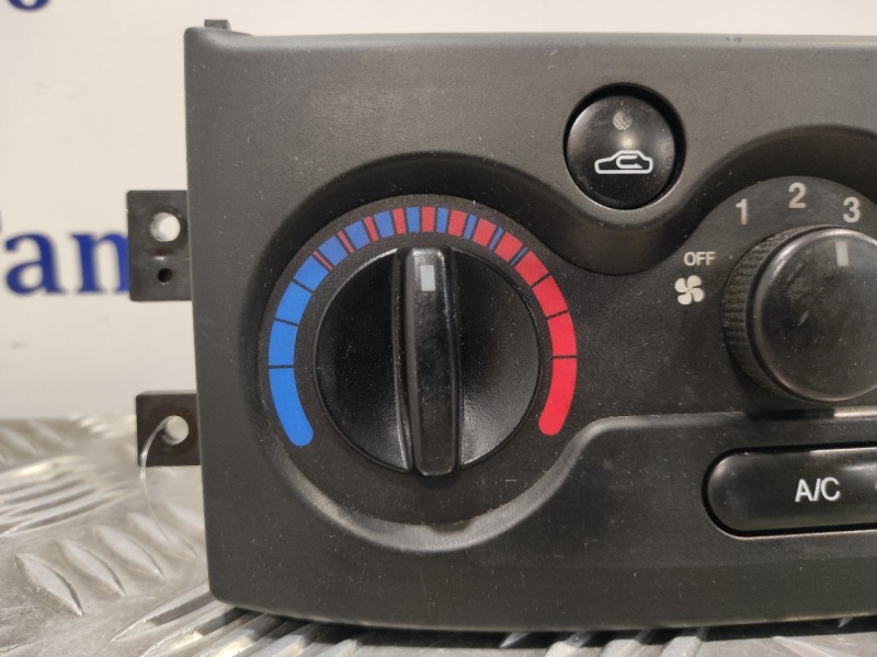 Recambio de mando calefaccion / aire acondicionado para daewoo kalos 1.4 cat referencia OEM IAM   