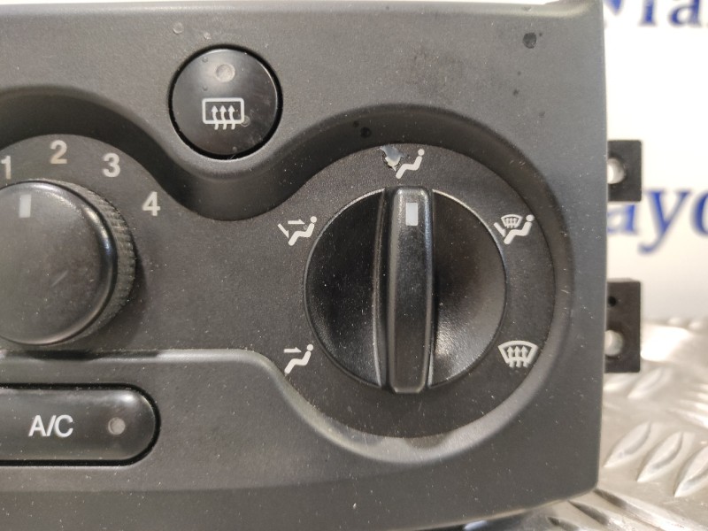 Recambio de mando calefaccion / aire acondicionado para daewoo kalos 1.4 cat referencia OEM IAM   