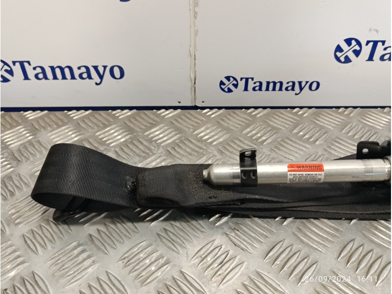 Recambio de cinturon seguridad delantero derecho para volvo c30 2.0 diesel cat referencia OEM IAM 6061062R0  