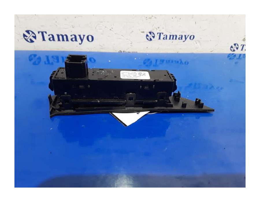 Recambio de mando multifuncion para bmw serie 3 touring (f31) 2.0 16v turbodiesel referencia OEM IAM 925291203K 901208230003 165