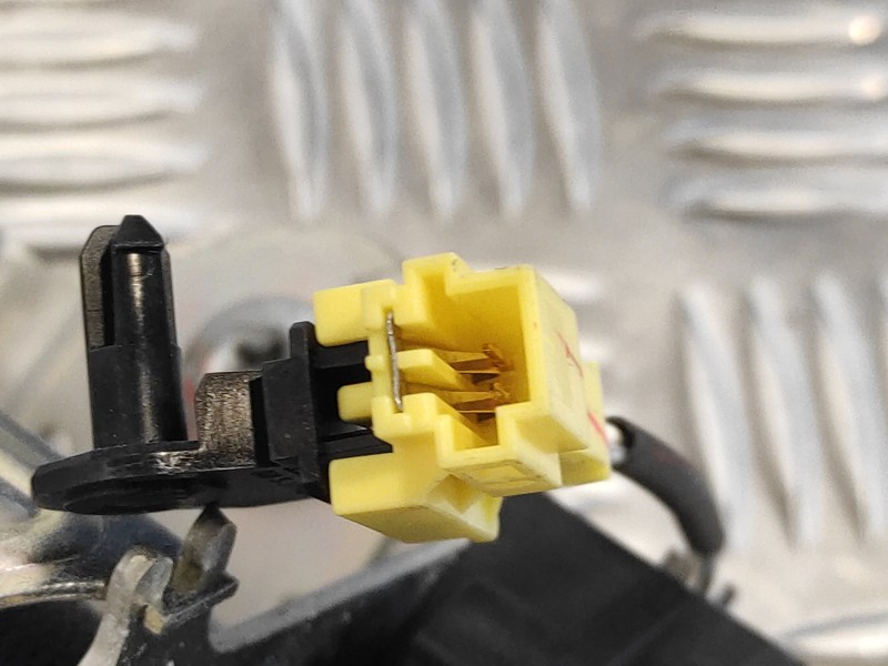 Recambio de cinturon seguridad trasero derecho para mercedes-benz clase r (w251) 3.0 cdi cat referencia OEM IAM   