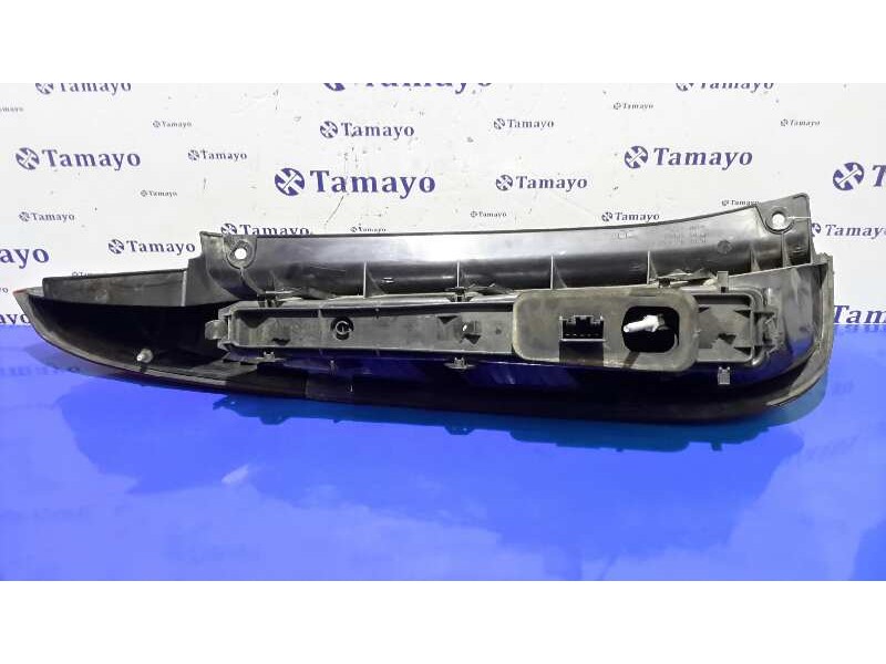 Recambio de piloto trasero derecho para ford fiesta (cbk) 1.3 cat referencia OEM IAM 2S6113A602B  
