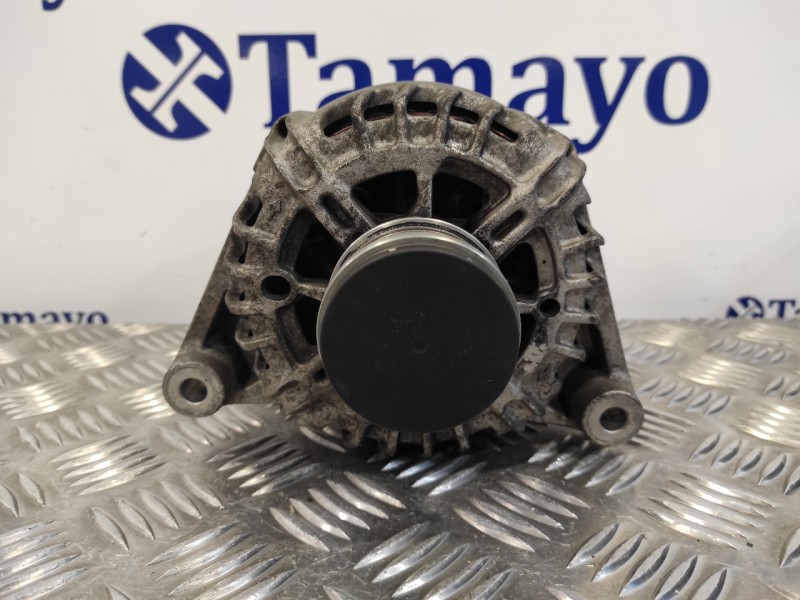 Recambio de alternador para opel corsa d 1.4 16v cat (a 14 xer / ldd) referencia OEM IAM 13588296  2620371A