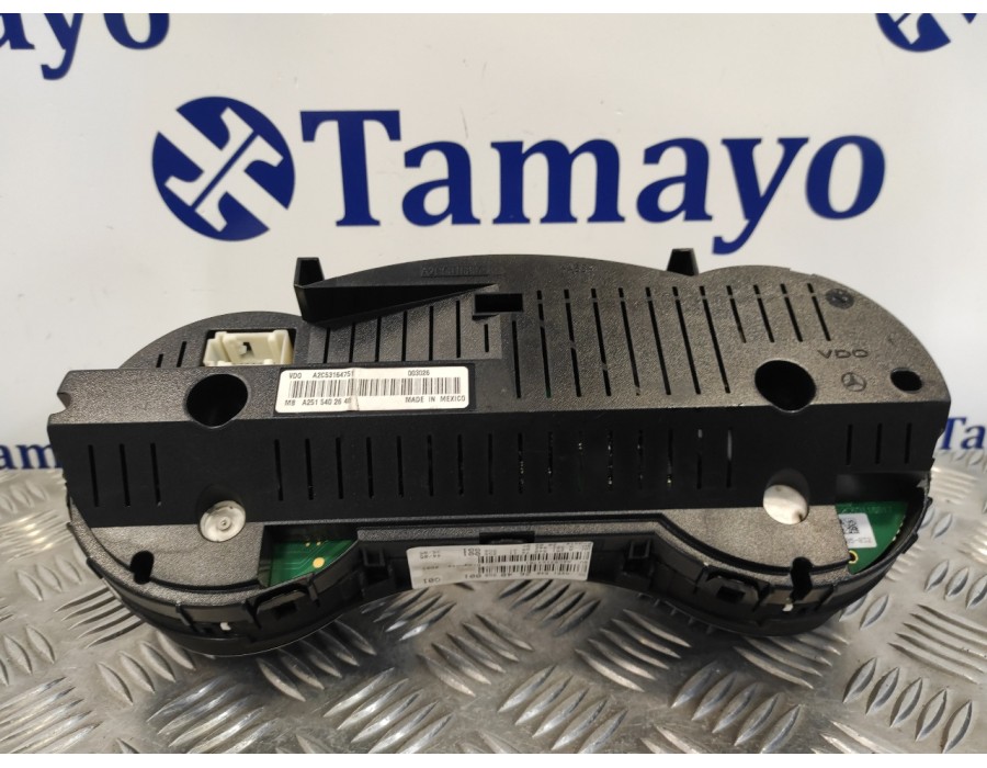 Recambio de cuadro instrumentos para mercedes-benz clase r (w251) 3.0 cdi cat referencia OEM IAM A2515402648  A2C53164751