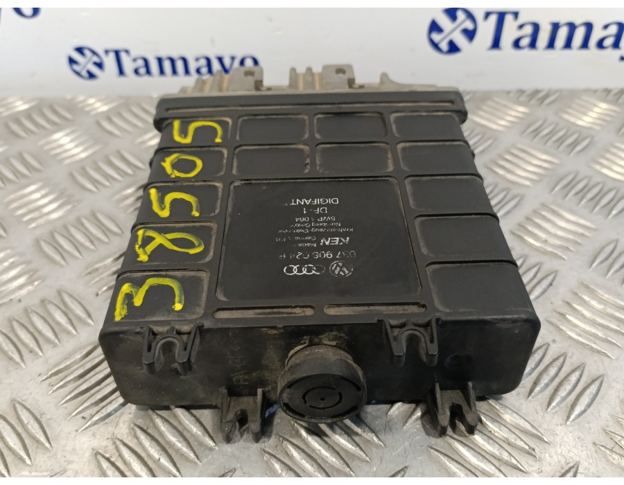 Recambio de centralita motor uce para volkswagen golf iii berlina (1h1) 2.0 referencia OEM IAM 5WP4064  037906024B