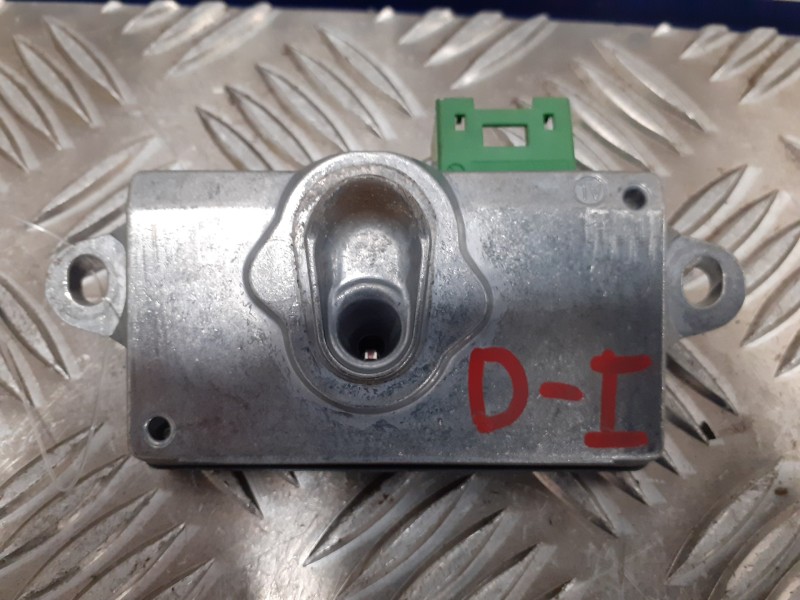 Recambio de centralita airbag para bmw serie 7 (e65/e66) 3.6 v8 32v cat referencia OEM IAM 65776920477  30692047701D