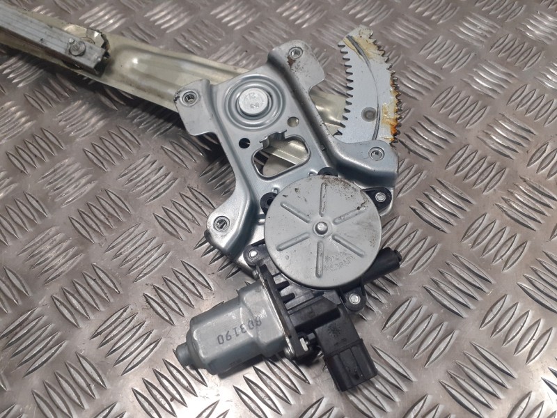 Recambio de elevalunas delantero derecho para mitsubishi outlander (cw0) 2.0 di-d cat referencia OEM IAM 5713A086  