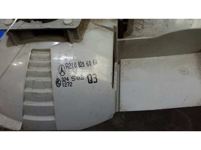 Recambio de piloto trasero derecho para mercedes-benz clase e (w210) familiar 2.6 cat referencia OEM IAM A2108206064  