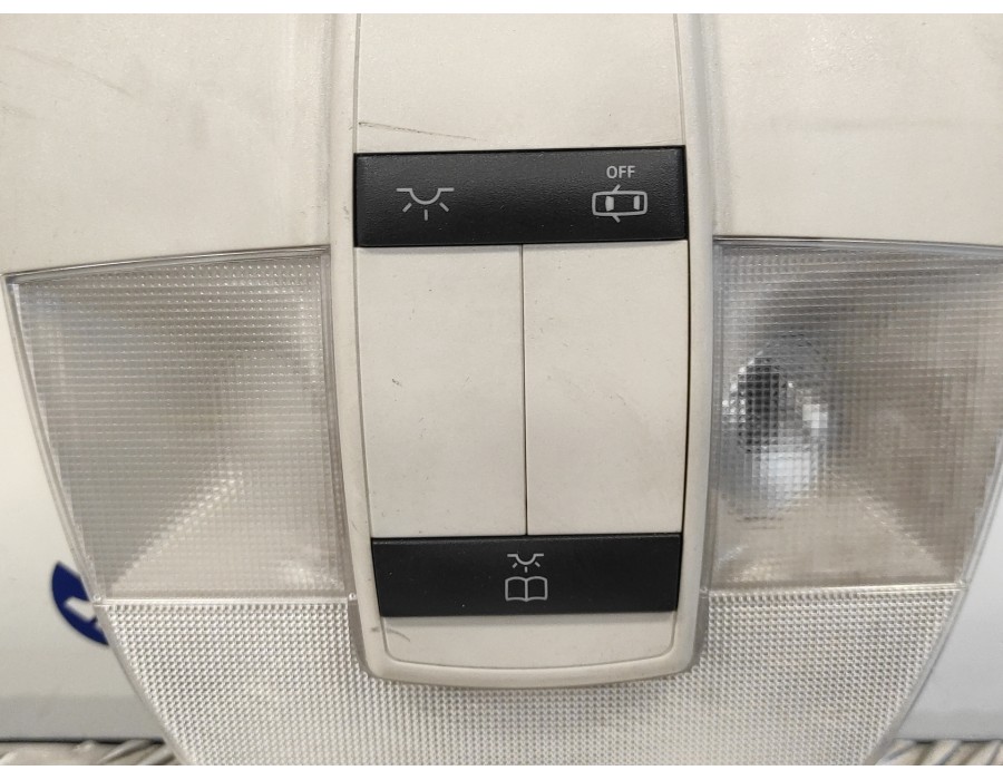 Recambio de luz interior para mercedes-benz clase a (w169) 2.0 cdi cat referencia OEM IAM A1698200001  