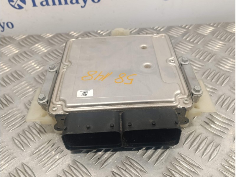 Recambio de centralita motor uce para land rover discovery sport referencia OEM IAM HX7312C520FFB 1039T05350 0281033584