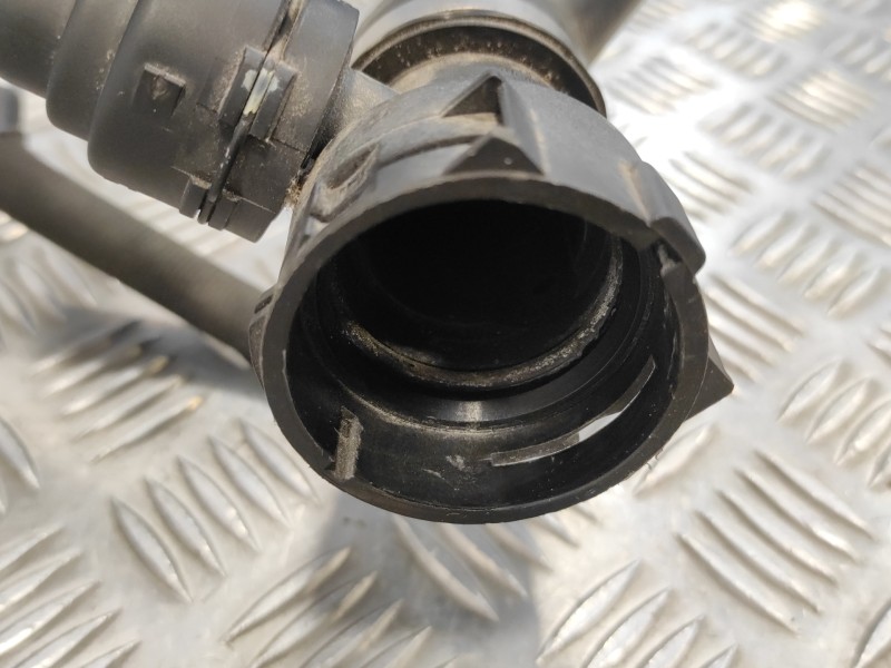 Recambio de tubo agua para bmw serie 5 lim. (f10) referencia OEM IAM 780981804 6421917034705 126778148378