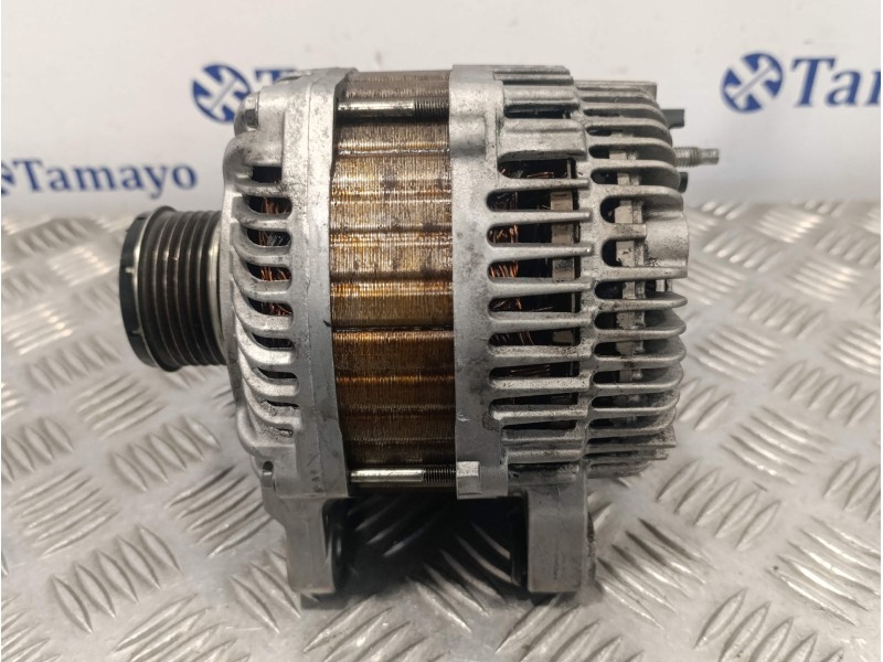 Recambio de alternador para renault scenic iii referencia OEM IAM 8200960533  