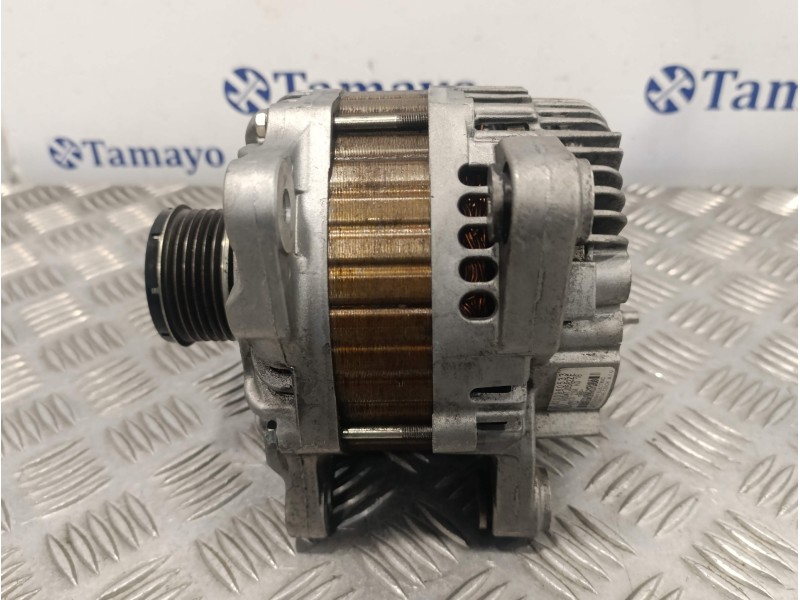 Recambio de alternador para renault scenic iii referencia OEM IAM 8200960533  