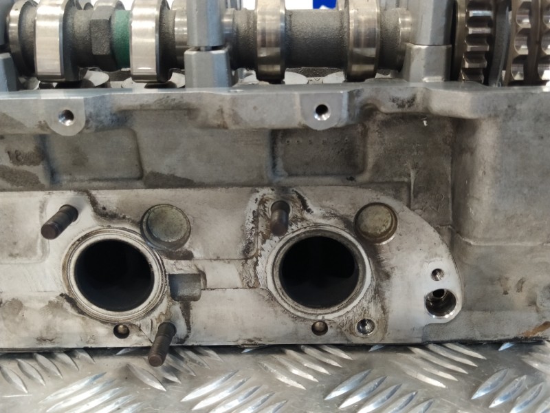 Recambio de culata para mercedes-benz clase s (w220) berlina referencia OEM IAM R6280160801  R6110160504