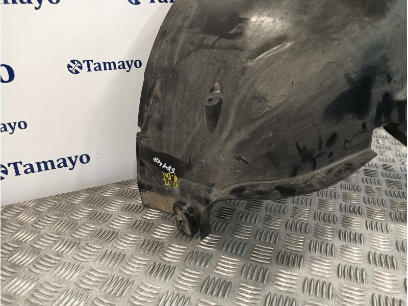 Recambio de plastico paso rueda delantero izquierdo para land rover discovery sport referencia OEM IAM FK7216A574AD  