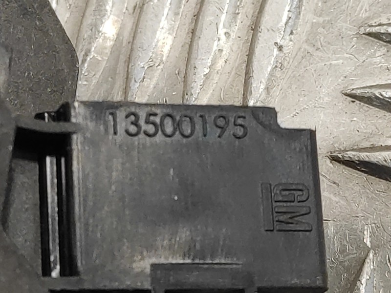 Recambio de cerradura maletero / porton para opel astra j lim. enjoy referencia OEM IAM 13500195  