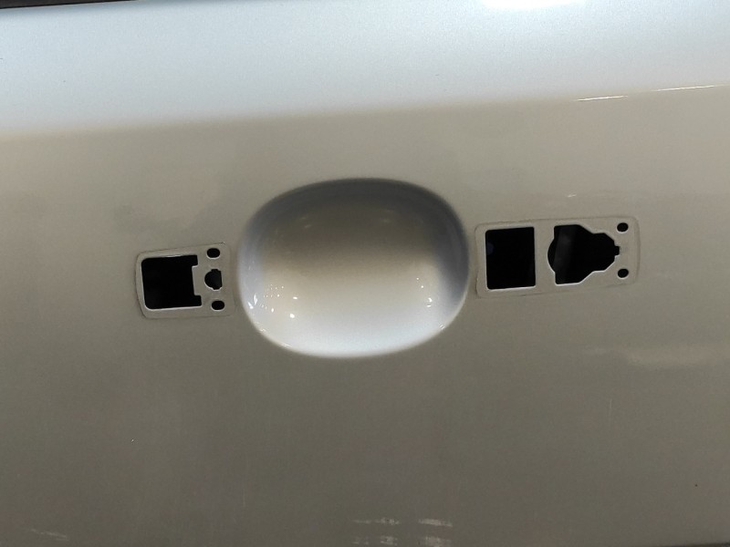 Recambio de puerta delantera izquierda para land rover freelander (lr2) 2.2 td4 cat referencia OEM IAM   