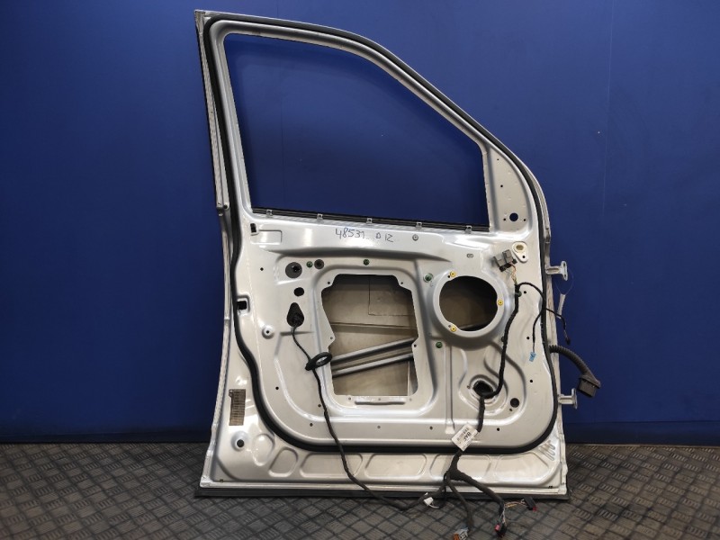 Recambio de puerta delantera izquierda para land rover freelander (lr2) 2.2 td4 cat referencia OEM IAM   