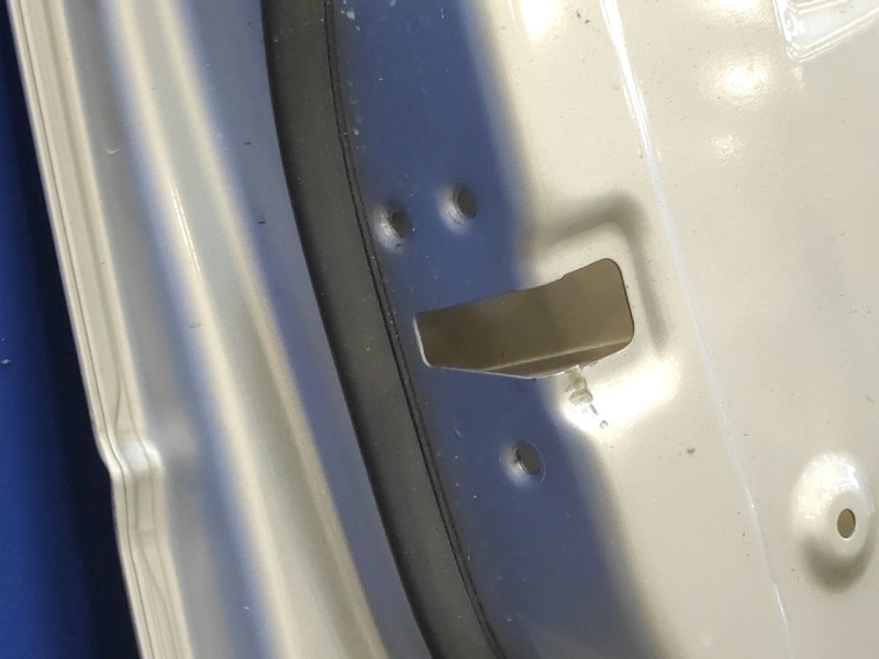 Recambio de puerta delantera izquierda para land rover freelander (lr2) 2.2 td4 cat referencia OEM IAM   