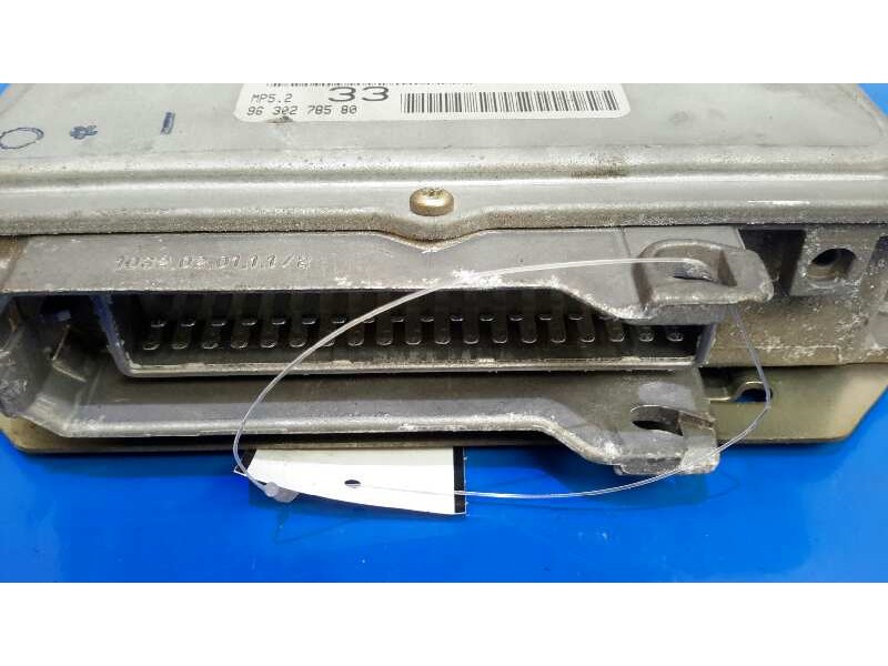 Recambio de centralita motor uce para citroën xsara berlina 1.6 referencia OEM IAM 0261204628 MP52 9630278580