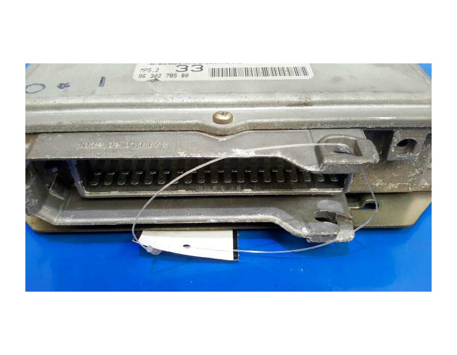 Recambio de centralita motor uce para citroën xsara berlina 1.6 referencia OEM IAM 0261204628 MP52 9630278580