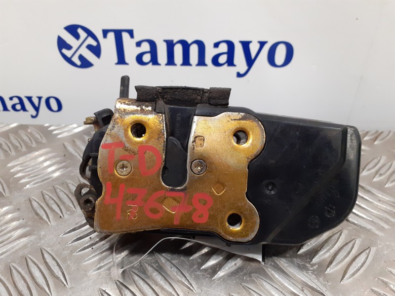 Recambio de cerradura puerta trasera derecha para chrysler jeep commander 3.0 v6 crd limited referencia OEM IAM   