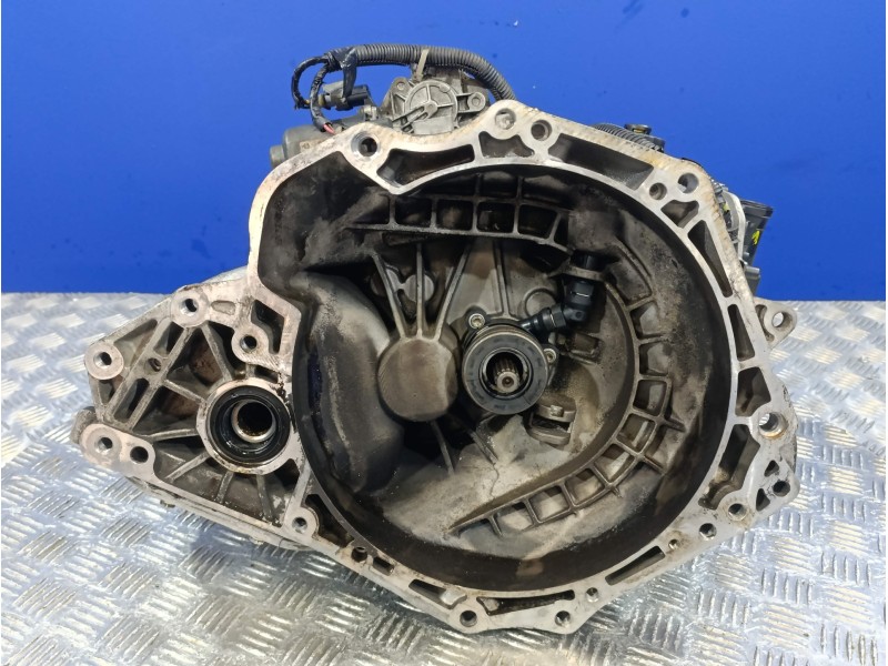Recambio de caja cambios para opel meriva 1.6 16v referencia OEM IAM Z16XEP  