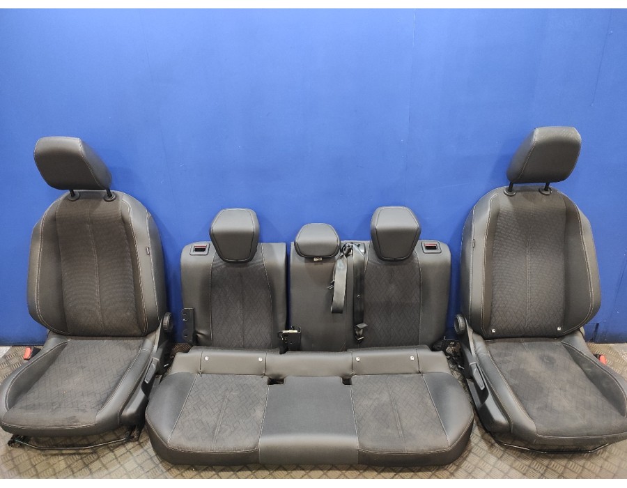 Recambio de juego asientos completo para opel corsa f corsa f referencia OEM IAM   