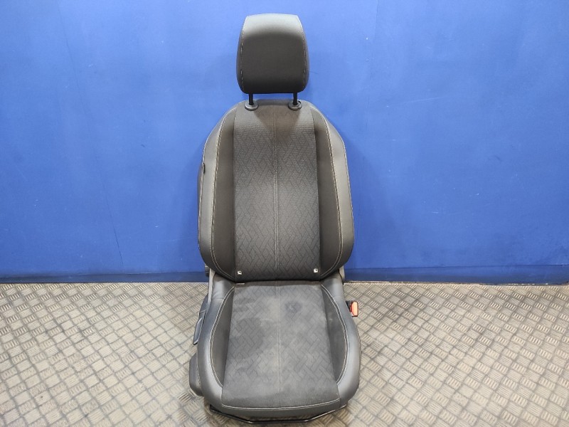 Recambio de juego asientos completo para opel corsa f corsa f referencia OEM IAM   