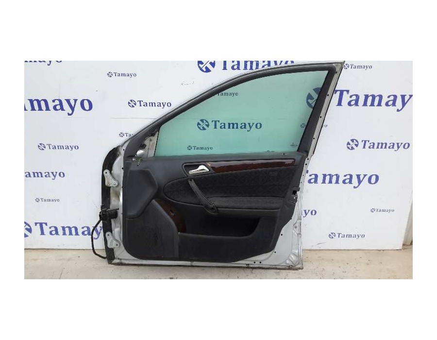 Recambio de puerta delantera derecha para mercedes-benz clase c (w203) berlina 2.2 cdi cat referencia OEM IAM   