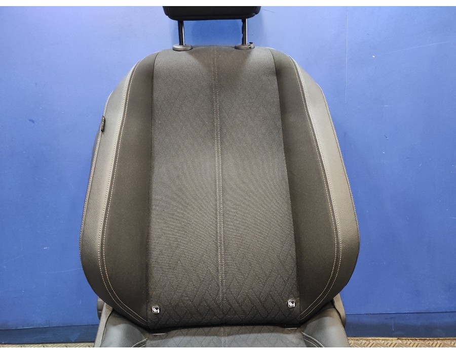 Recambio de juego asientos completo para opel corsa f corsa f referencia OEM IAM   