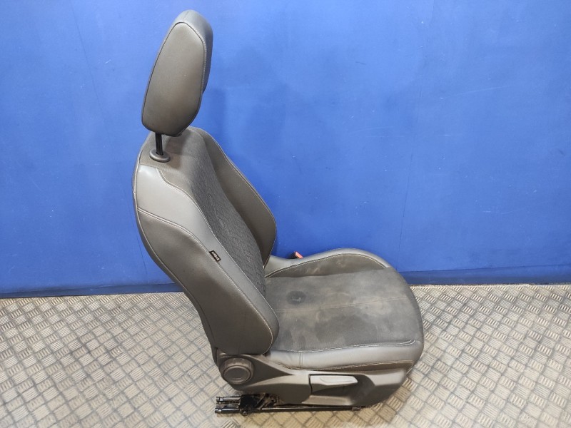Recambio de juego asientos completo para opel corsa f corsa f referencia OEM IAM   